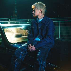 国产精品久久久久AV
